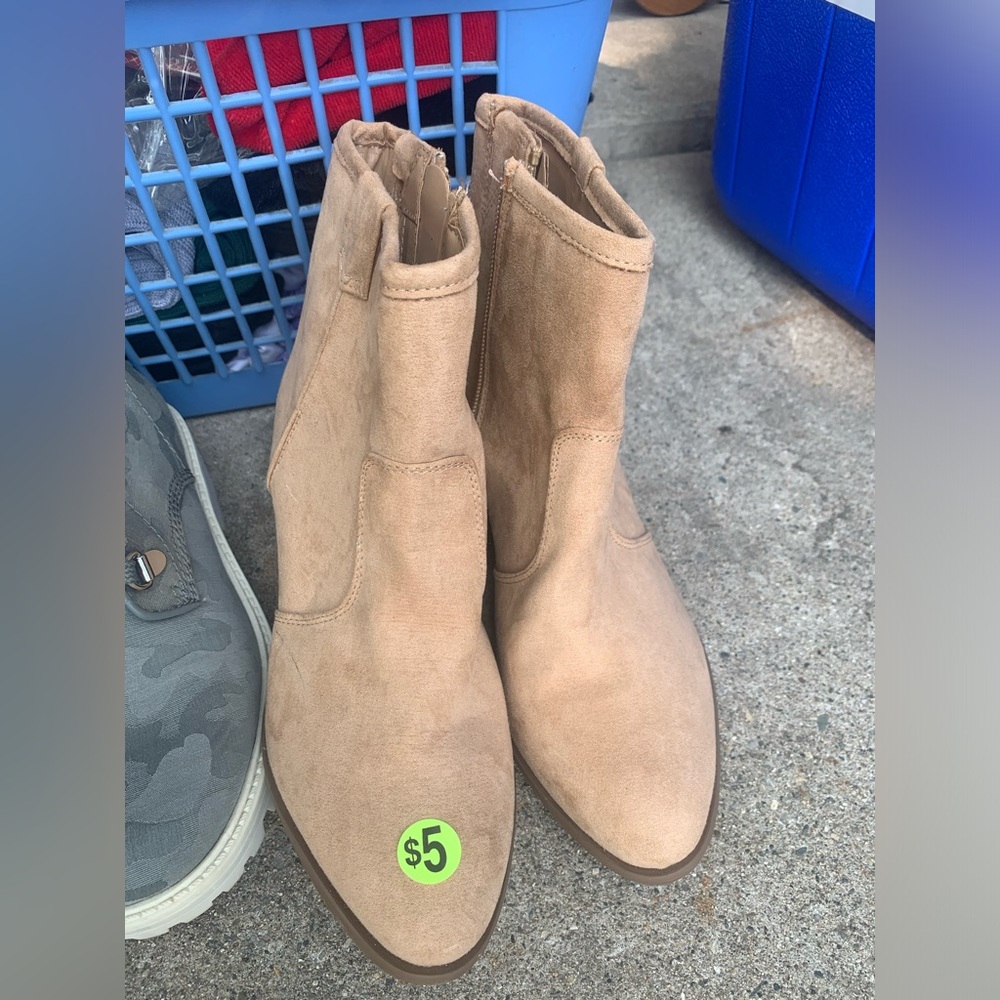 Carlos Booties